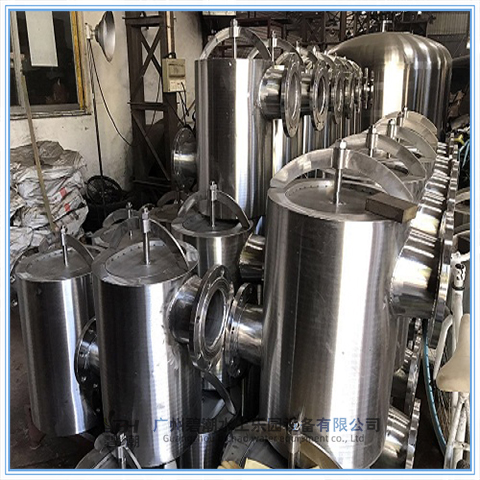 毛發(fā)過(guò)濾器生產(chǎn)一角